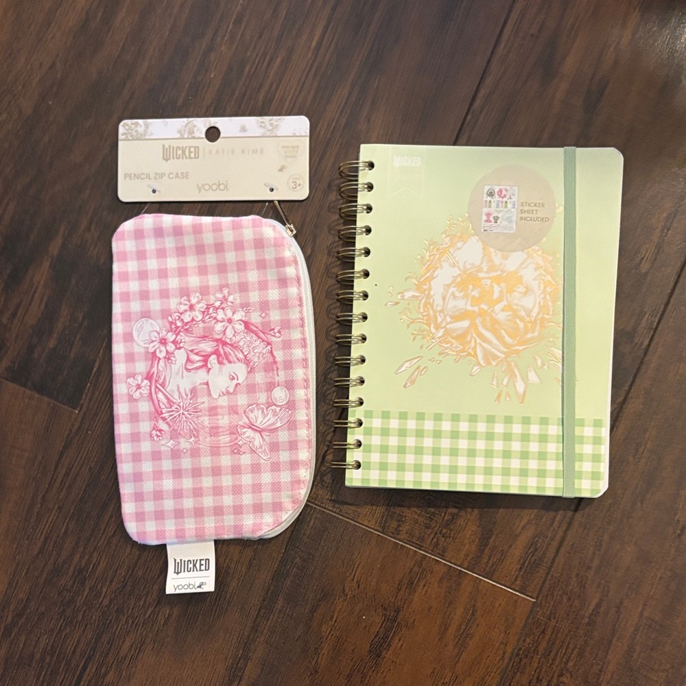 Yoobi x Wicked Limited Edition Reversible Pencil Case and Journal